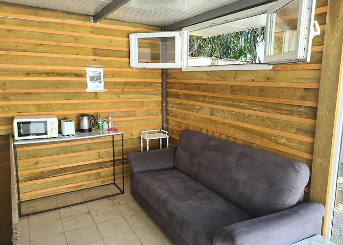 Casa Vale Ecotainer Ostello Lisbona