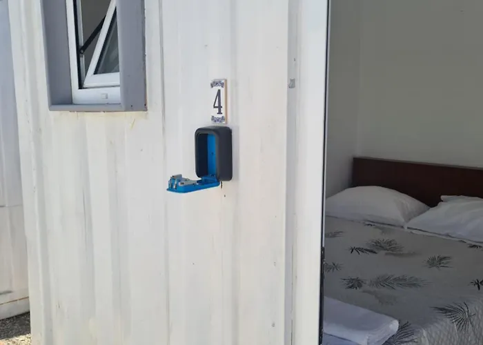 Casa Vale Ecotainer 旅馆