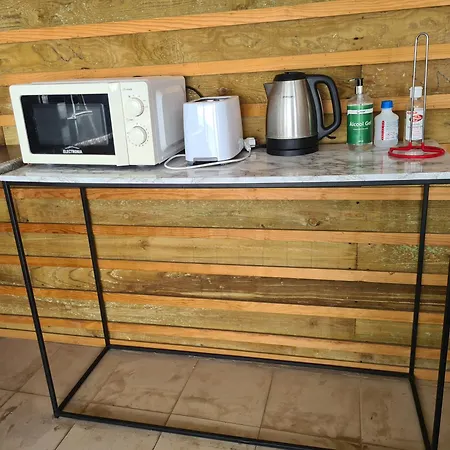 Casa Vale Ecotainer Lisbona