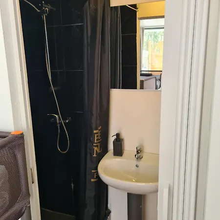 Vandrarhem Casa Vale Ecotainer *