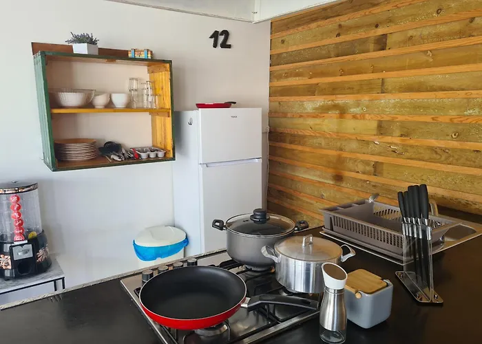 Hostel Casa Vale Ecotainer Lisbon