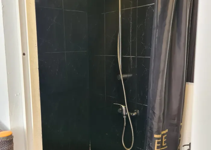 Hostel Casa Vale Ecotainer